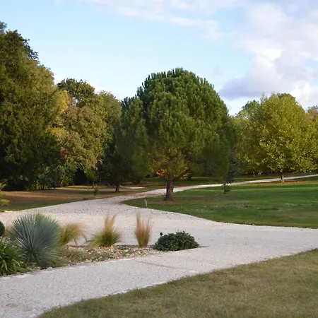 Le Logis Des Langrottes Bed & Breakfast Saint-Sornin (Charente)